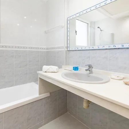 旅游栖息地卢姆布拉克公寓 瓦伦西亚