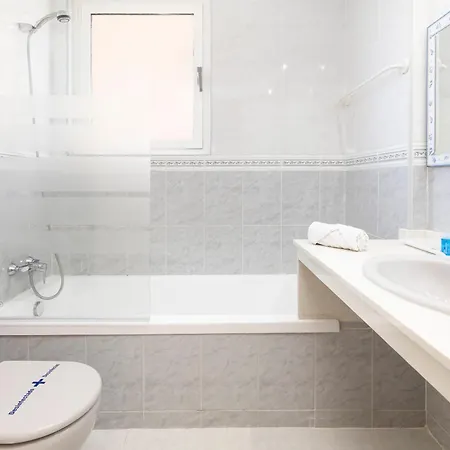 旅游栖息地卢姆布拉克公寓 公寓 *